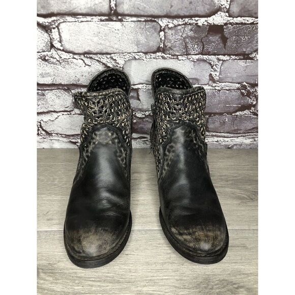 Circle G by Corral Black Leather Cut Out Distressed Heel Ankle Boots Women 9.5M - Picture 3 of 16